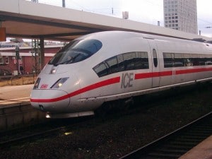 Zugfahrt mit Spitz